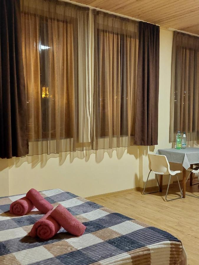 Guest House Gege Tiflis Exterior foto